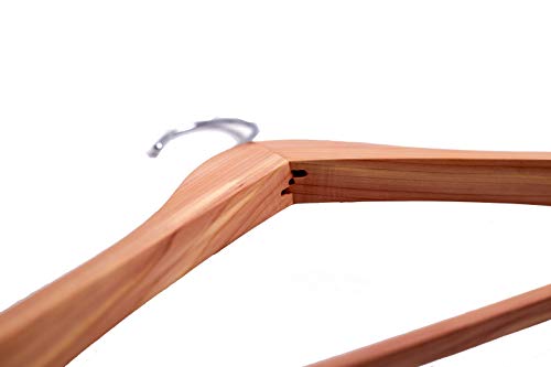 Ruumetry - Perchas de cedro sin terminar, perchas de madera de cedro rojo, perchas de ropa de lujo para chamarra, hombro ancho con barra cuadrada de cedro para pantalones, gancho flexible de 360°, paquete de 3