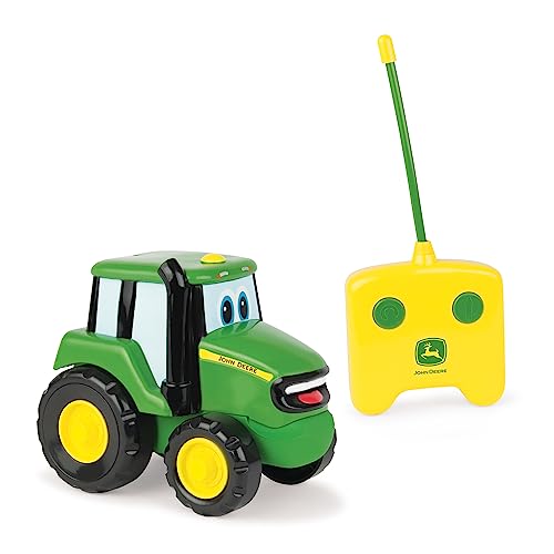 Tomy John Deere - Juguete de Tractor Johnny con Control Remoto, Color Verde