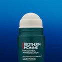 Homme 24h Day Control Natural Protection Deodorant Roll-On