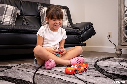 Jada Toys Pixar Cars 1:24 Rayo Mcqueen RC Control Remoto Coche 2.4 GHz Juguetes Rojos para niños